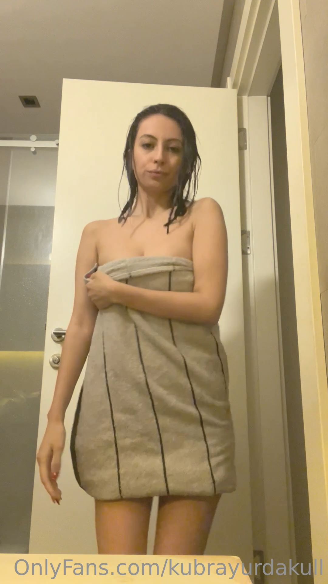 Dustan cikar cikmaz sizler icin video cektim Dustan cikar cikmaz sizler icin video cektim